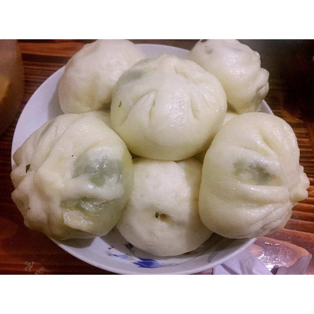 冬笋香菇菜包