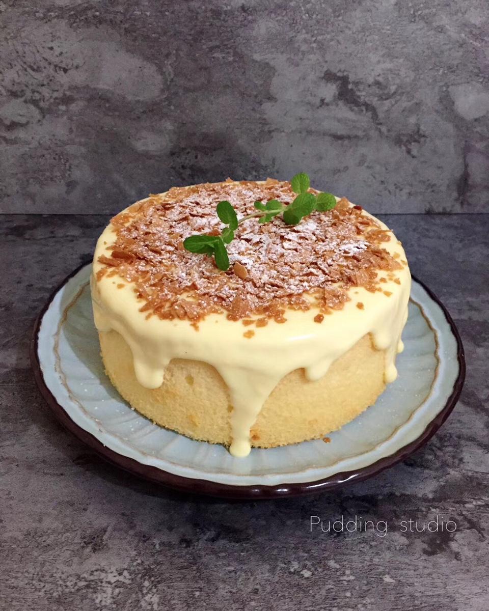 贤惠的芝麻做的6寸香草流心蛋糕