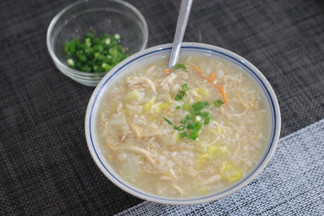 大头亘做的瑶柱鸡丝粥