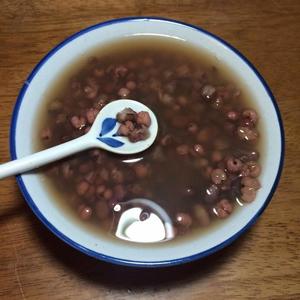 红豆薏米美肤粥的做法 步骤4