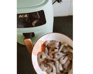 ACA空气炸锅（烤蒜蓉虾）的做法 步骤2