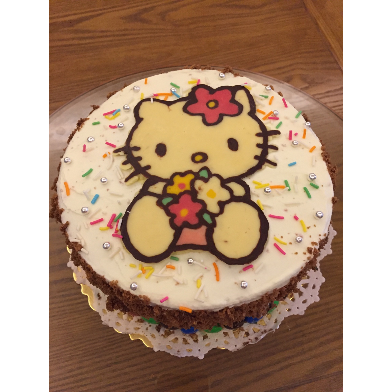Hello Kitty巧克力转印蛋糕