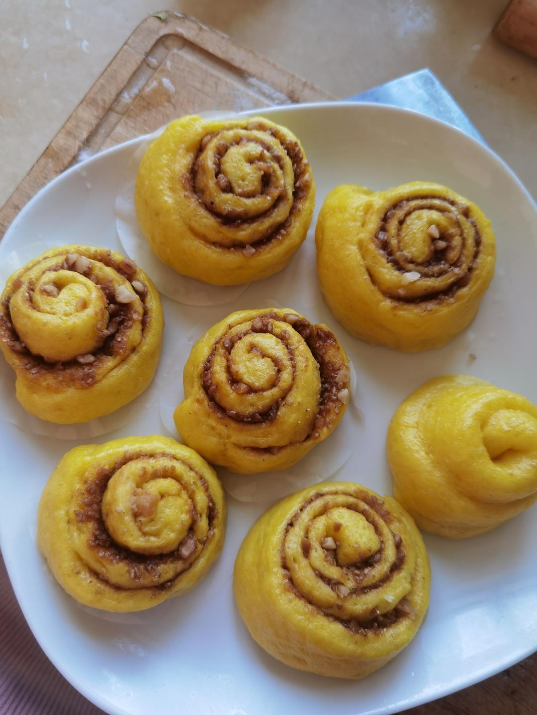 南瓜花生芝麻碎花卷