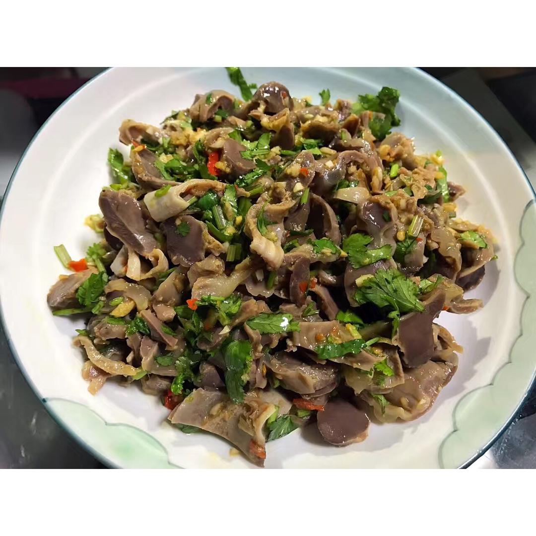 凉拌鸡胗