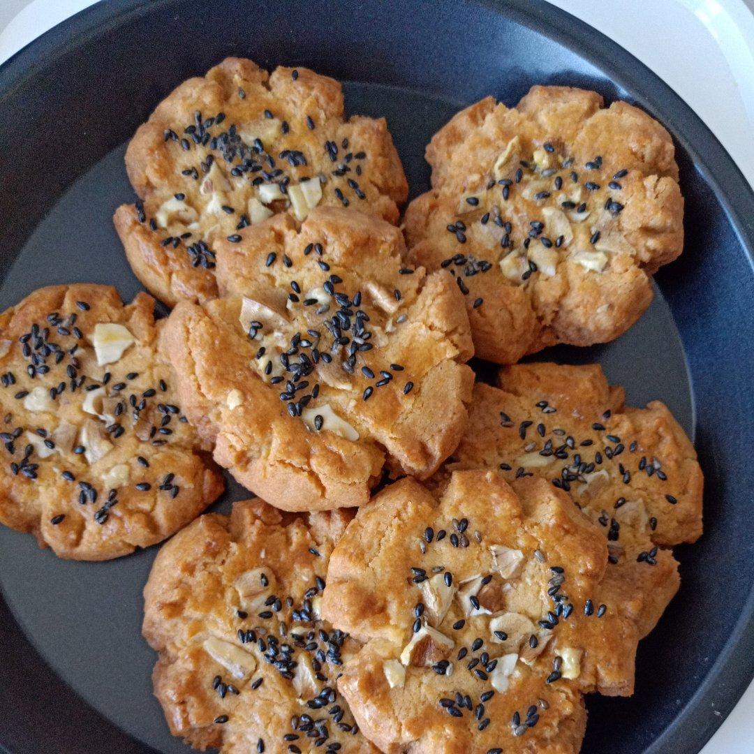 轻轻一按就碎掉的原味桃酥（不输猪油版）