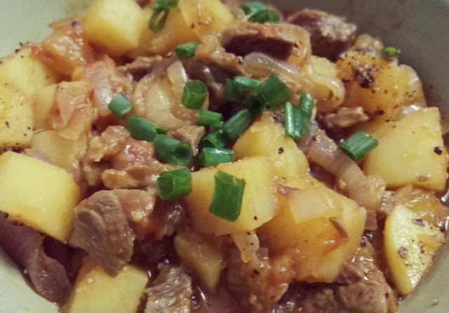 番茄土豆炖牛腩
