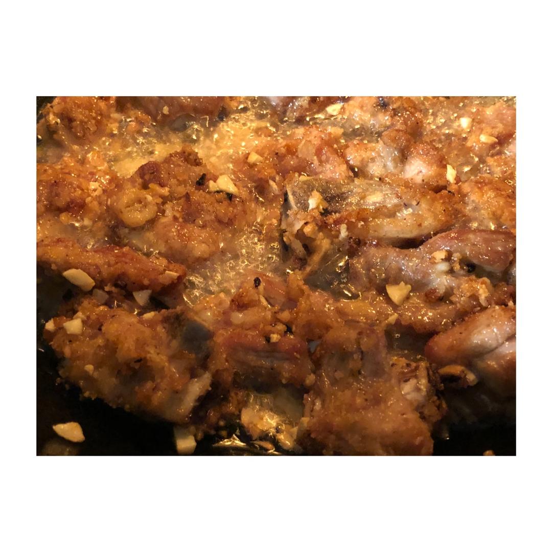 金牌蒜香排骨