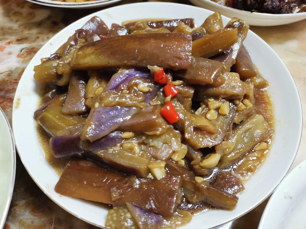 [家常版下饭菜]红烧茄子