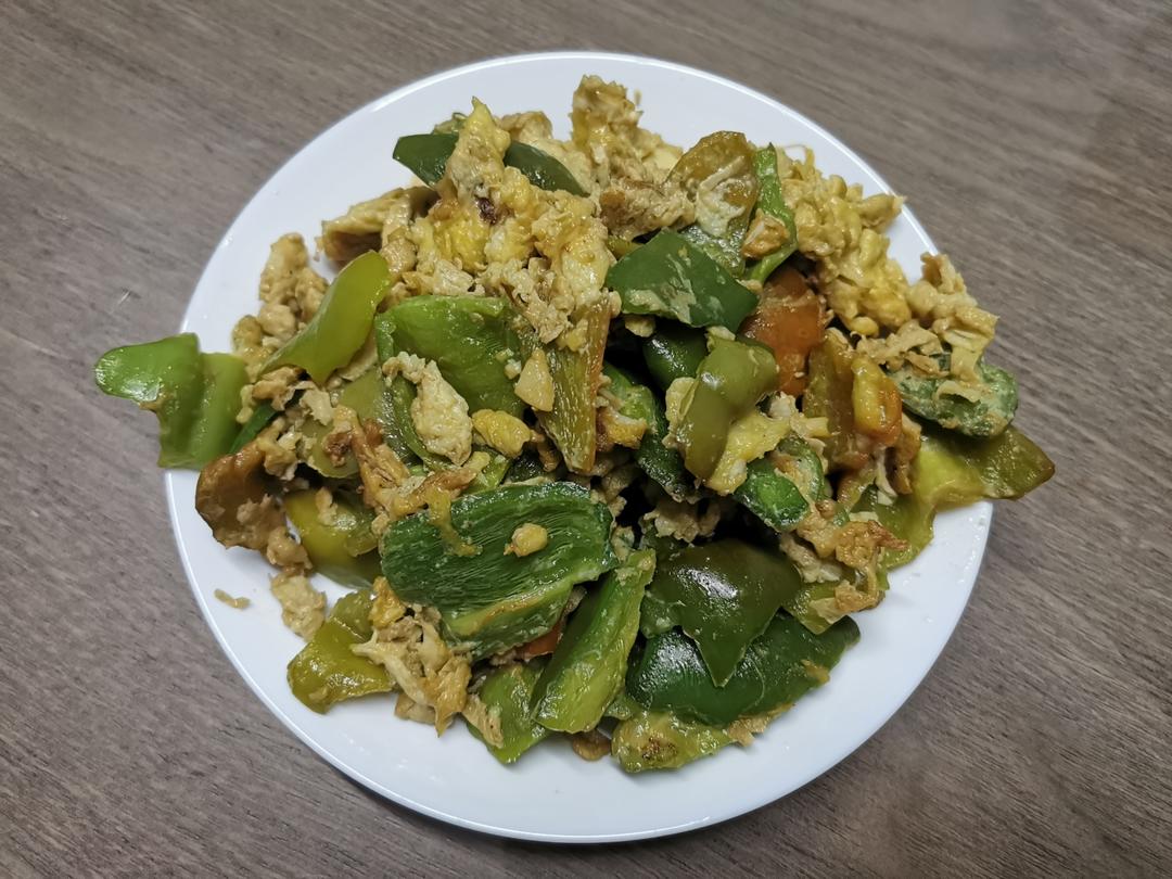 不一样的辣椒炒鸡蛋～下饭神器!