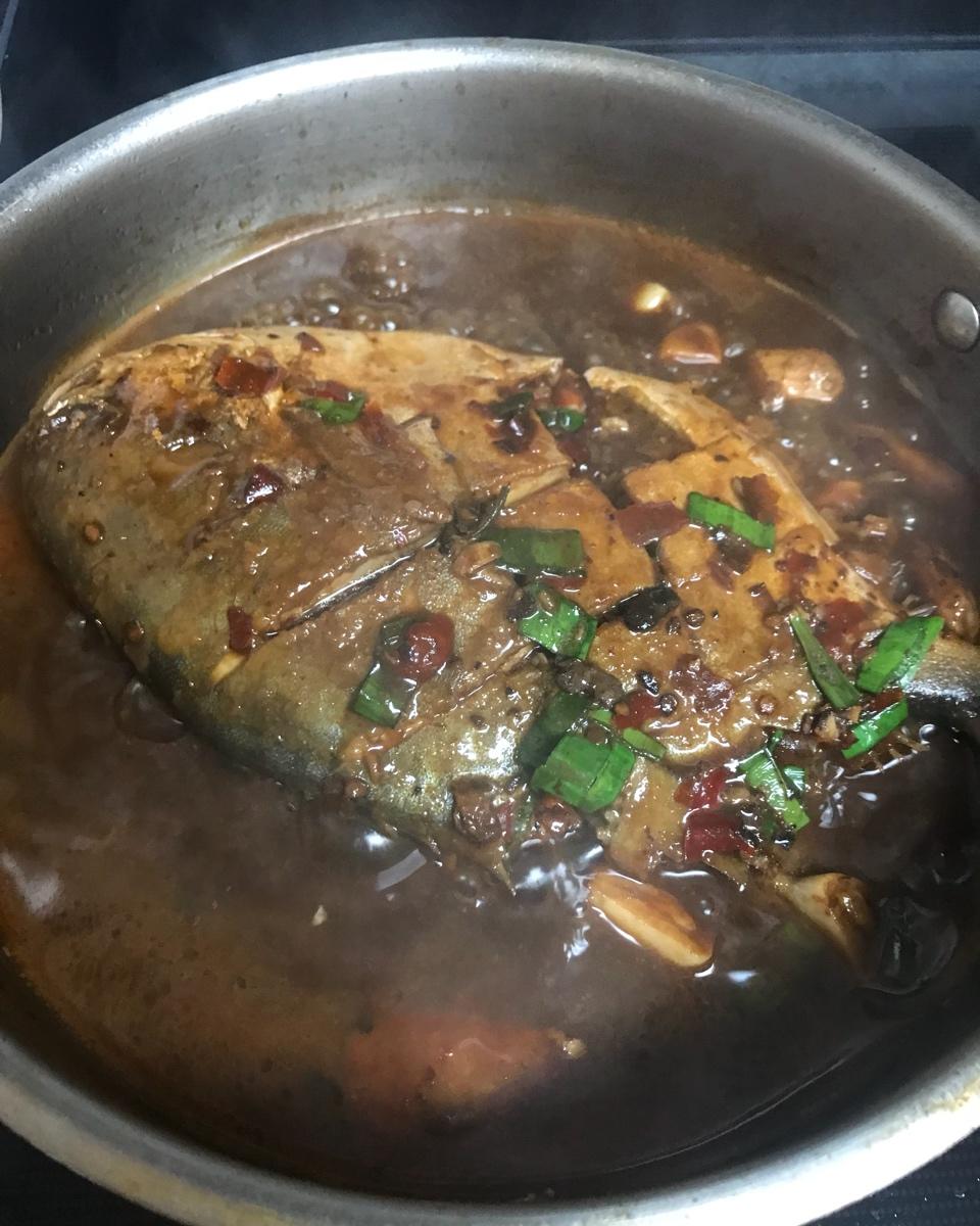 红烧金鲳鱼