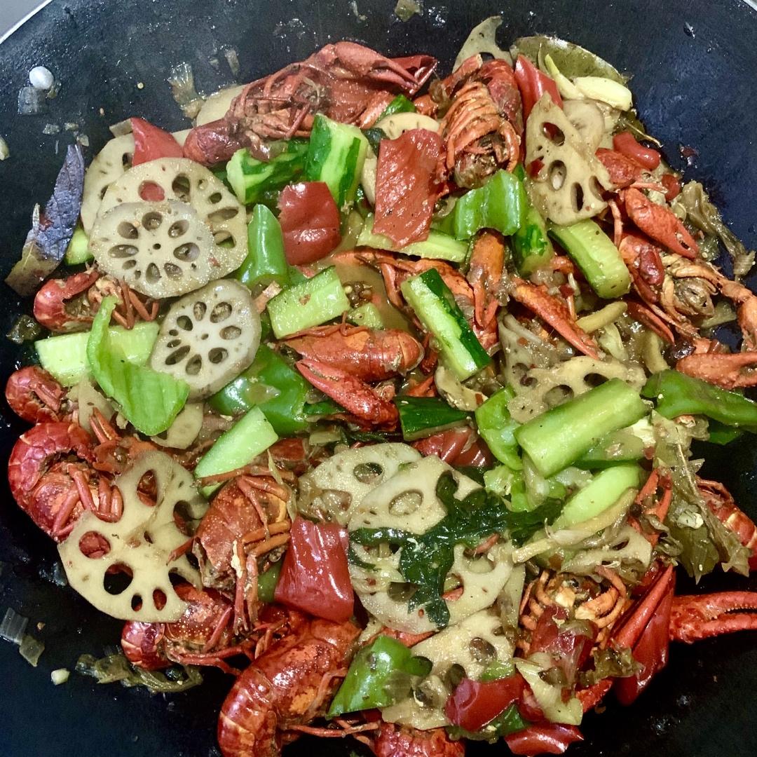 麻辣小龙虾