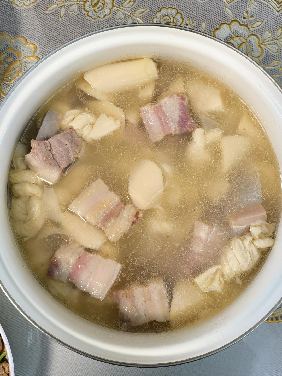 腌笃鲜