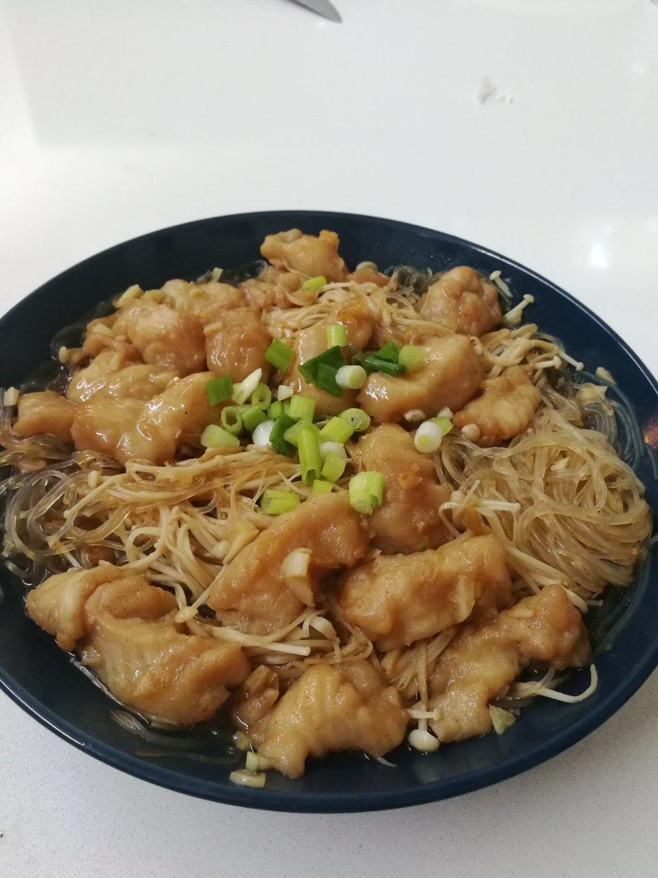 粉丝金针菇蒸龙利鱼