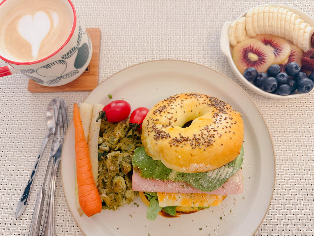 早餐•2026年4月23日