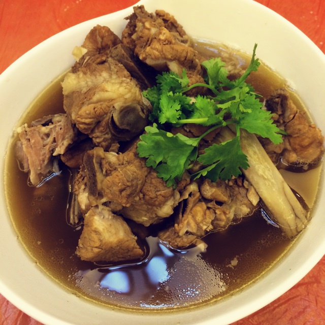 肉骨茶