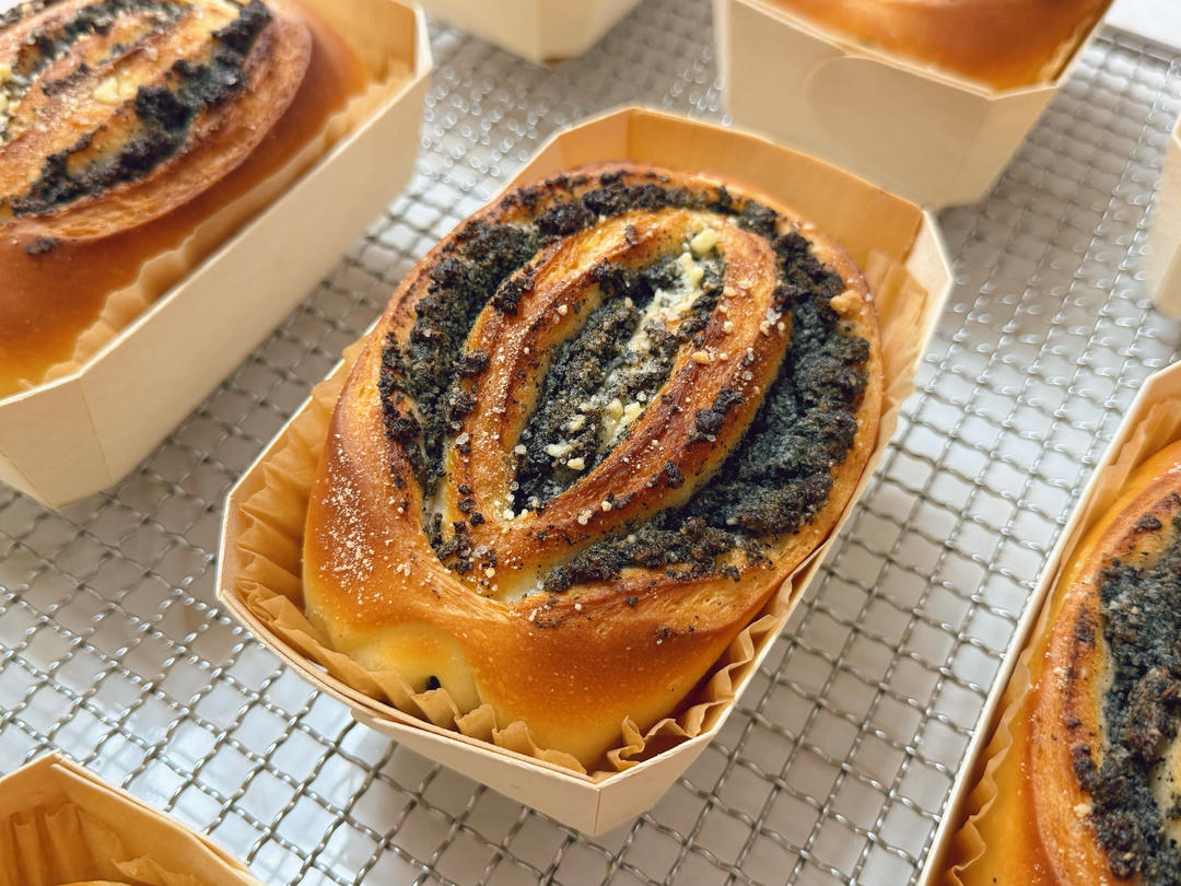 出缸面温控制大法---100%冷藏中种，黑芝麻迷你小吐司