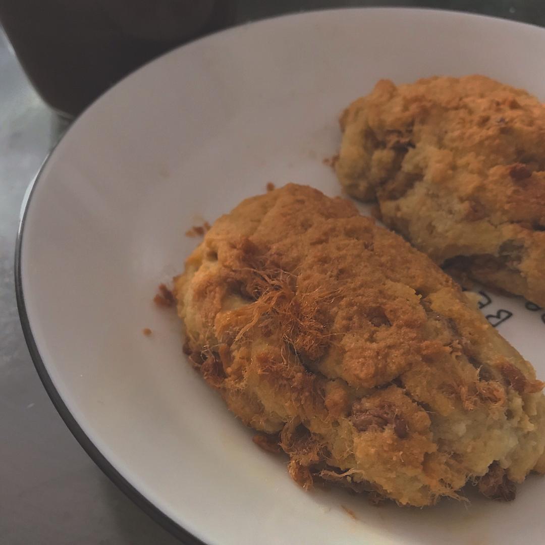 咸蛋黄肉松司康