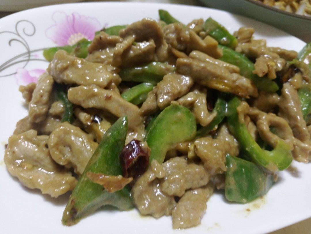 青椒炒肉丝