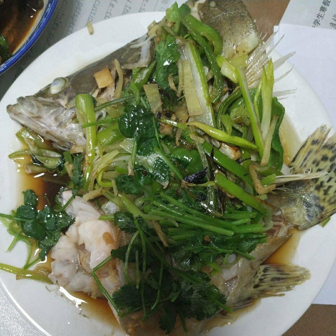 清蒸桂花鱼(鳜鱼)，适合各种清蒸鱼，超级鲜美