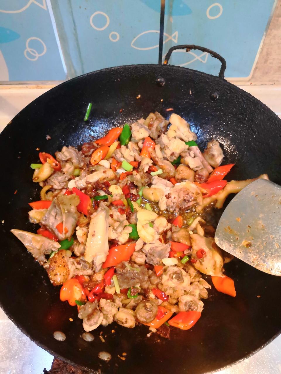 青椒炒鸡（简单+好吃+0失败）