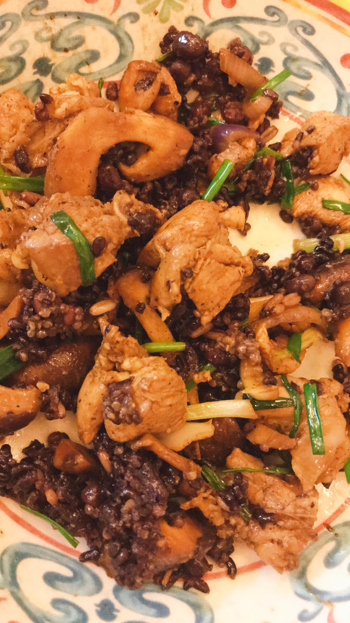 ❤️香菇滑鸡：鸡肉滑嫩，香菇入味‼️