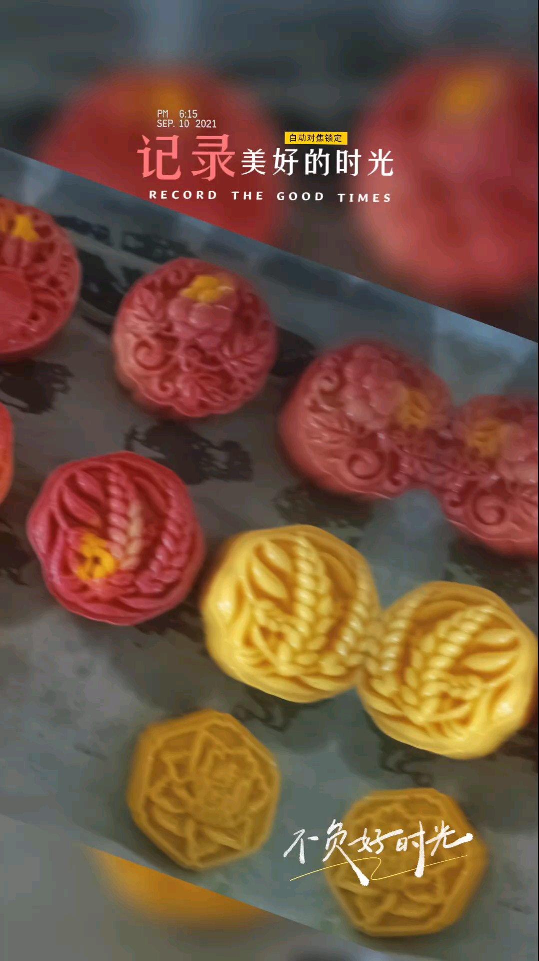 广式月饼—蛋黄莲蓉月饼