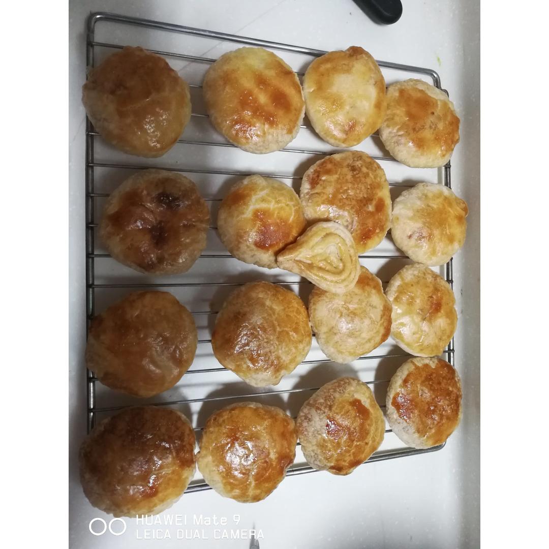酥皮绿豆饼   酥得掉渣渣