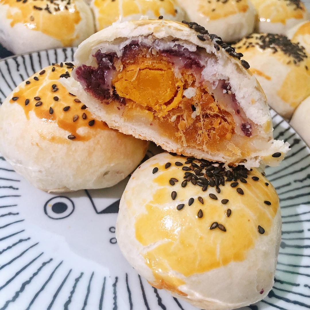 蛋黄酥（紫薯 麻薯 肉松 蛋黄）
