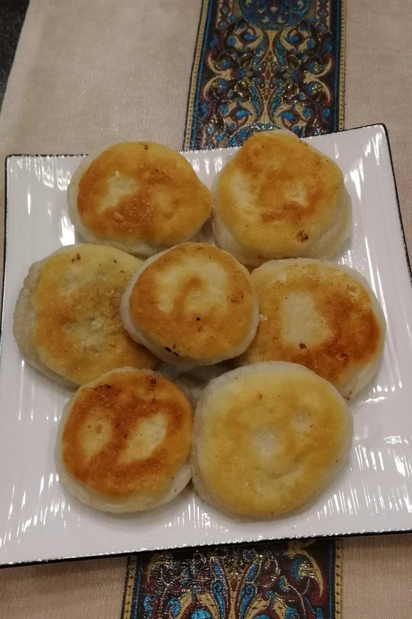 wanda淡然做的油饼(糯米粉)