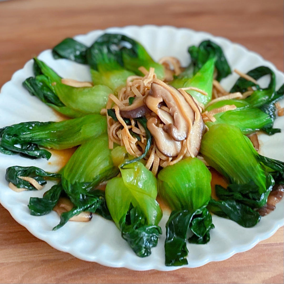 上海青炒香菇