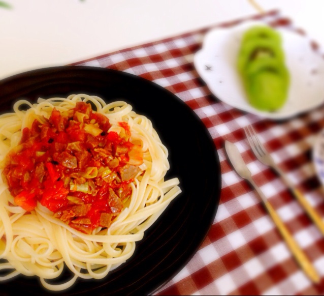 番茄肉酱意大利面