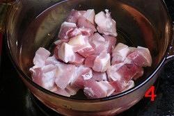 猪肉白菜炖粉条的做法 步骤4