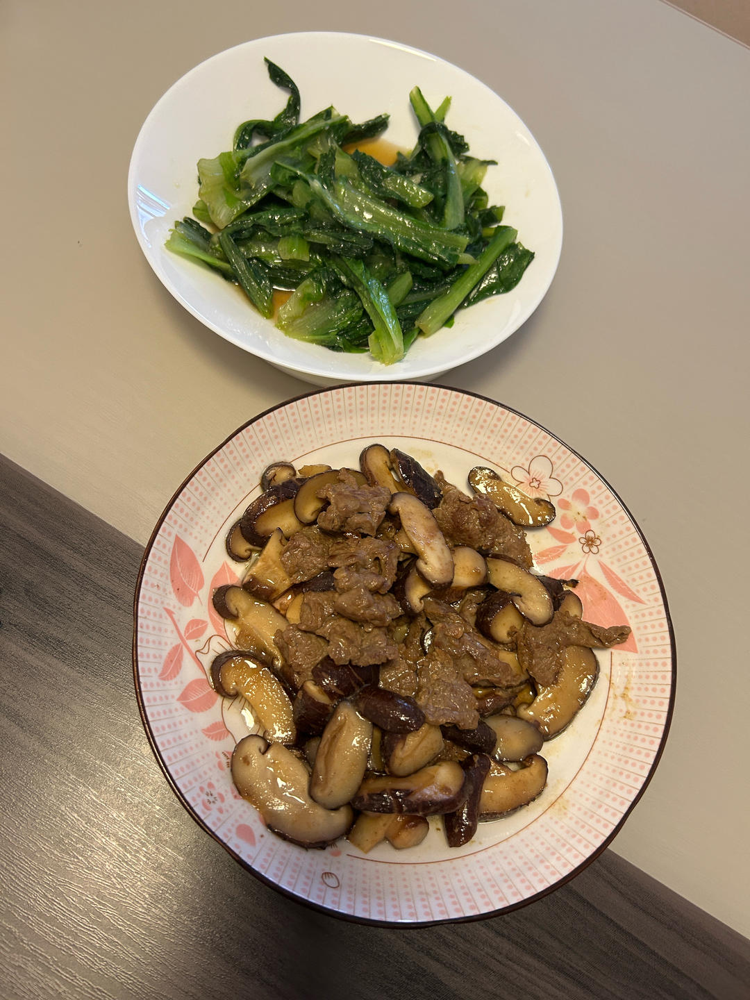 香菇炒牛肉