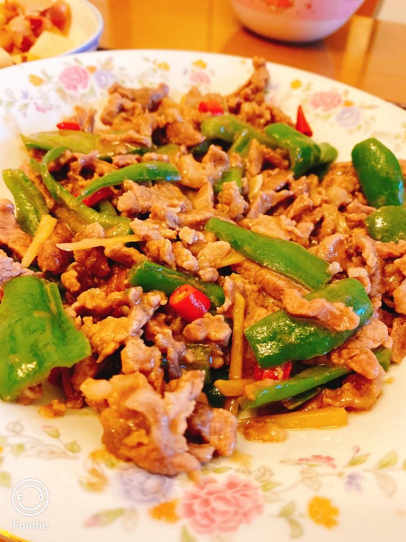青椒炒牛肉丝
