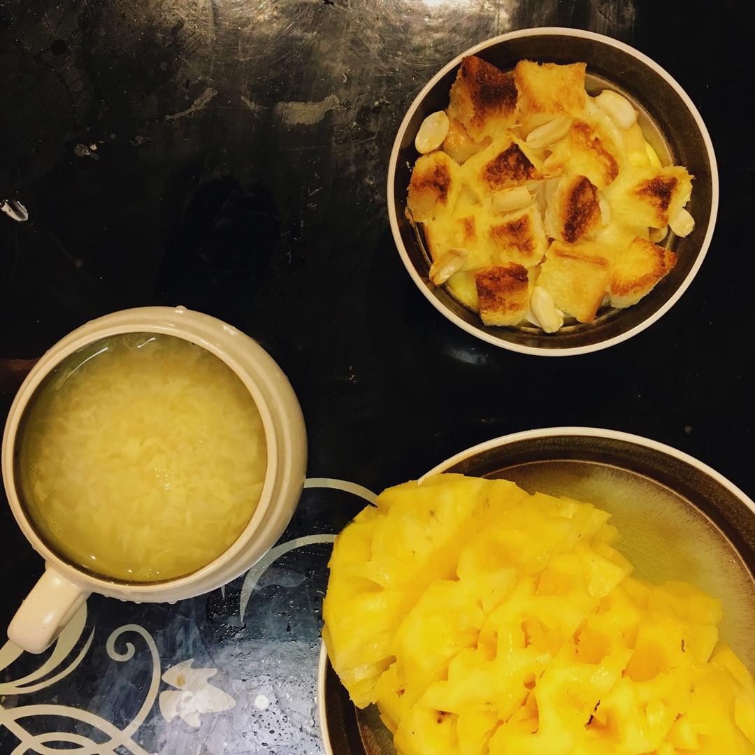 牛奶吐司鸡蛋布丁（失败吐司的归处）