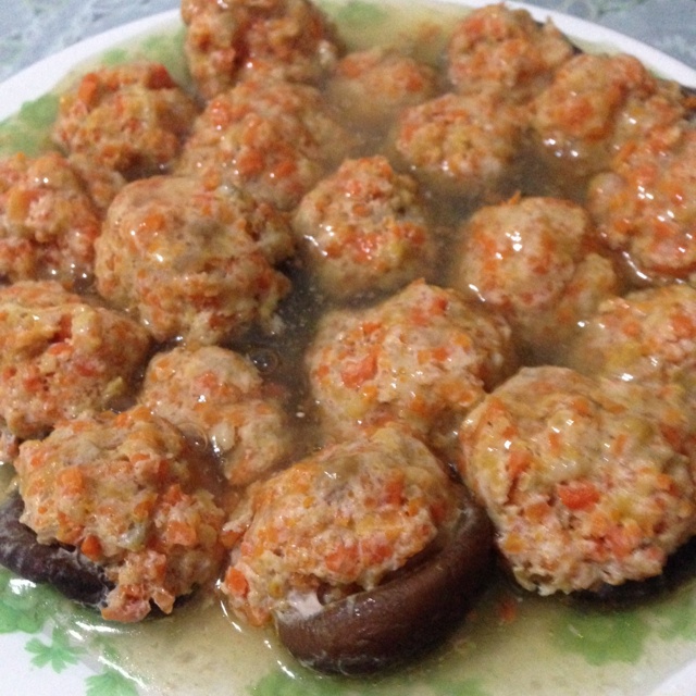 豆腐肉末酿香菇