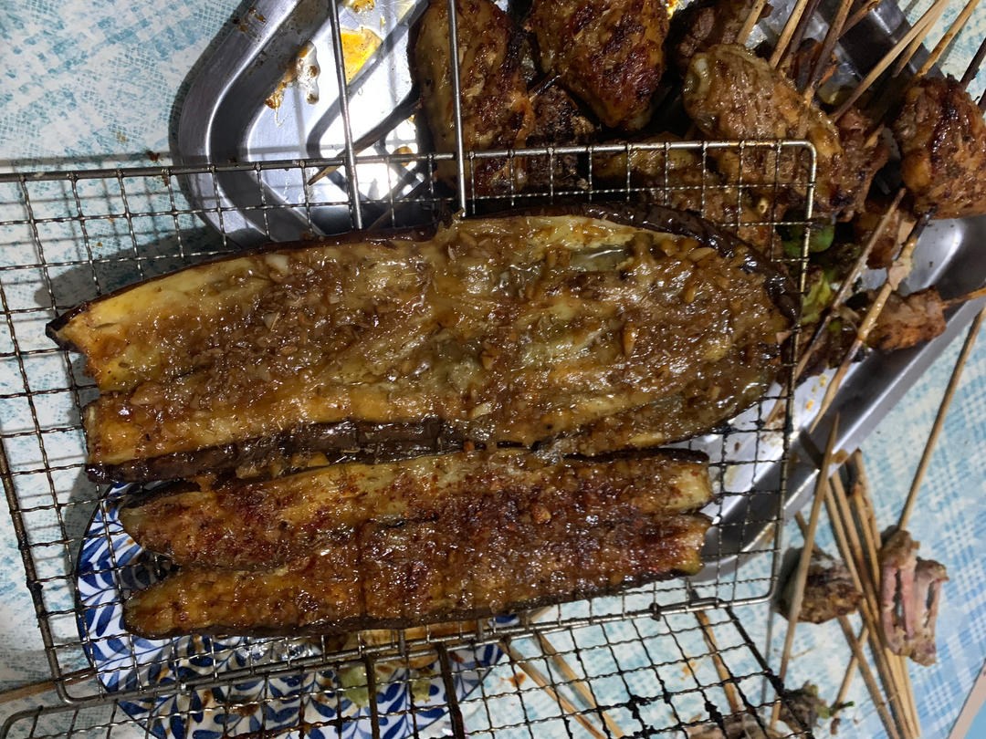 CC招牌菜销魂烤茄子，百吃不厌！