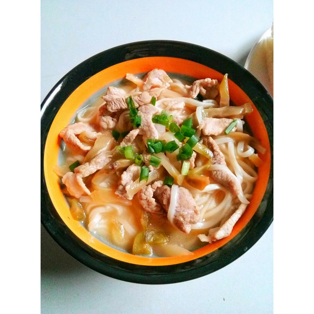 榨菜肉丝面