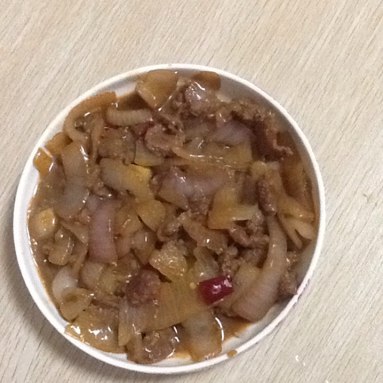 洋葱炒牛肉