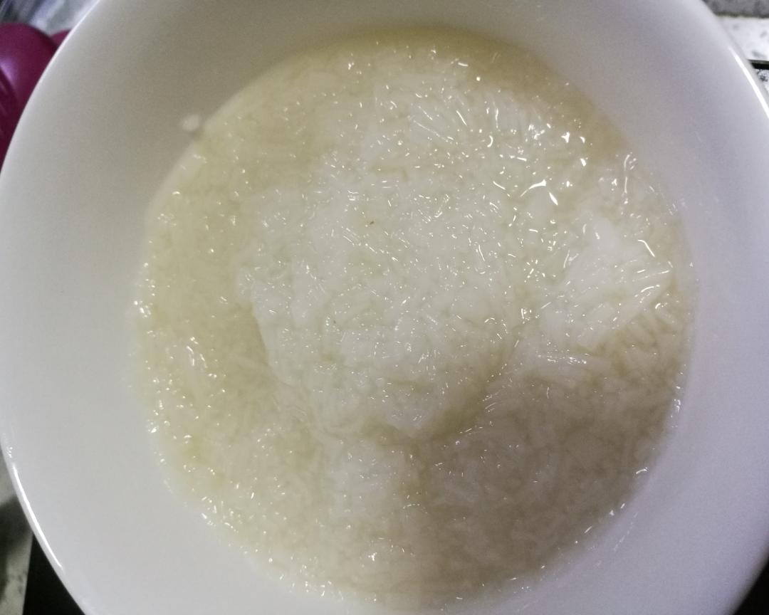 宝宝辅食鸡汤面条