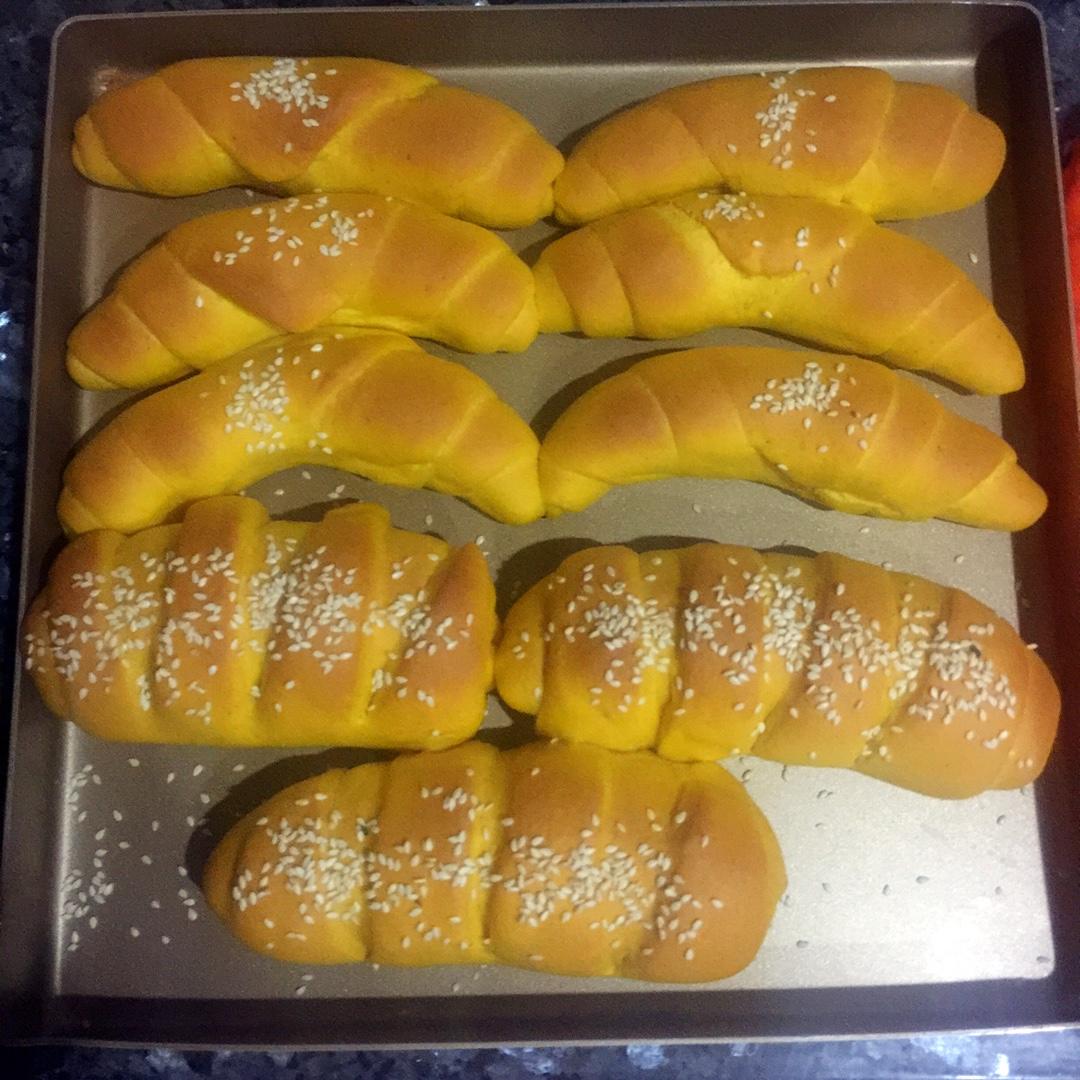 南瓜全麦肉松卷