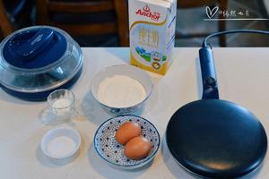蕾丝鸡蛋卷，薄饼机版的做法 步骤1