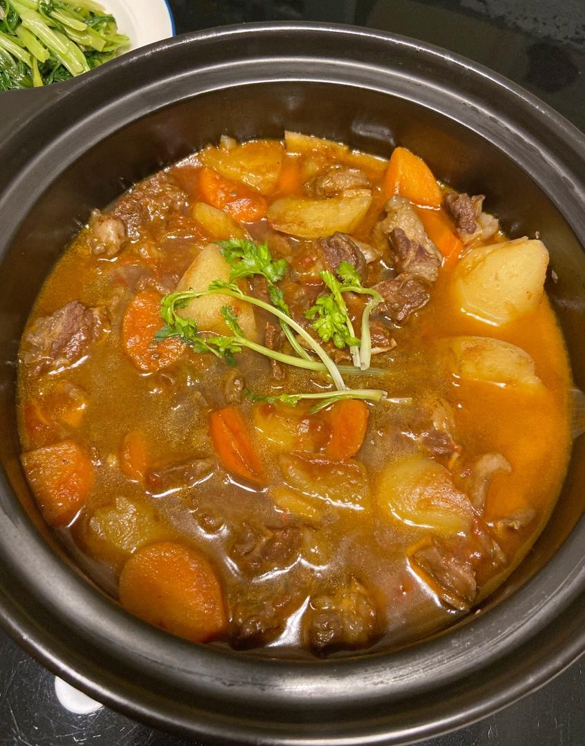番茄土豆炖牛腩