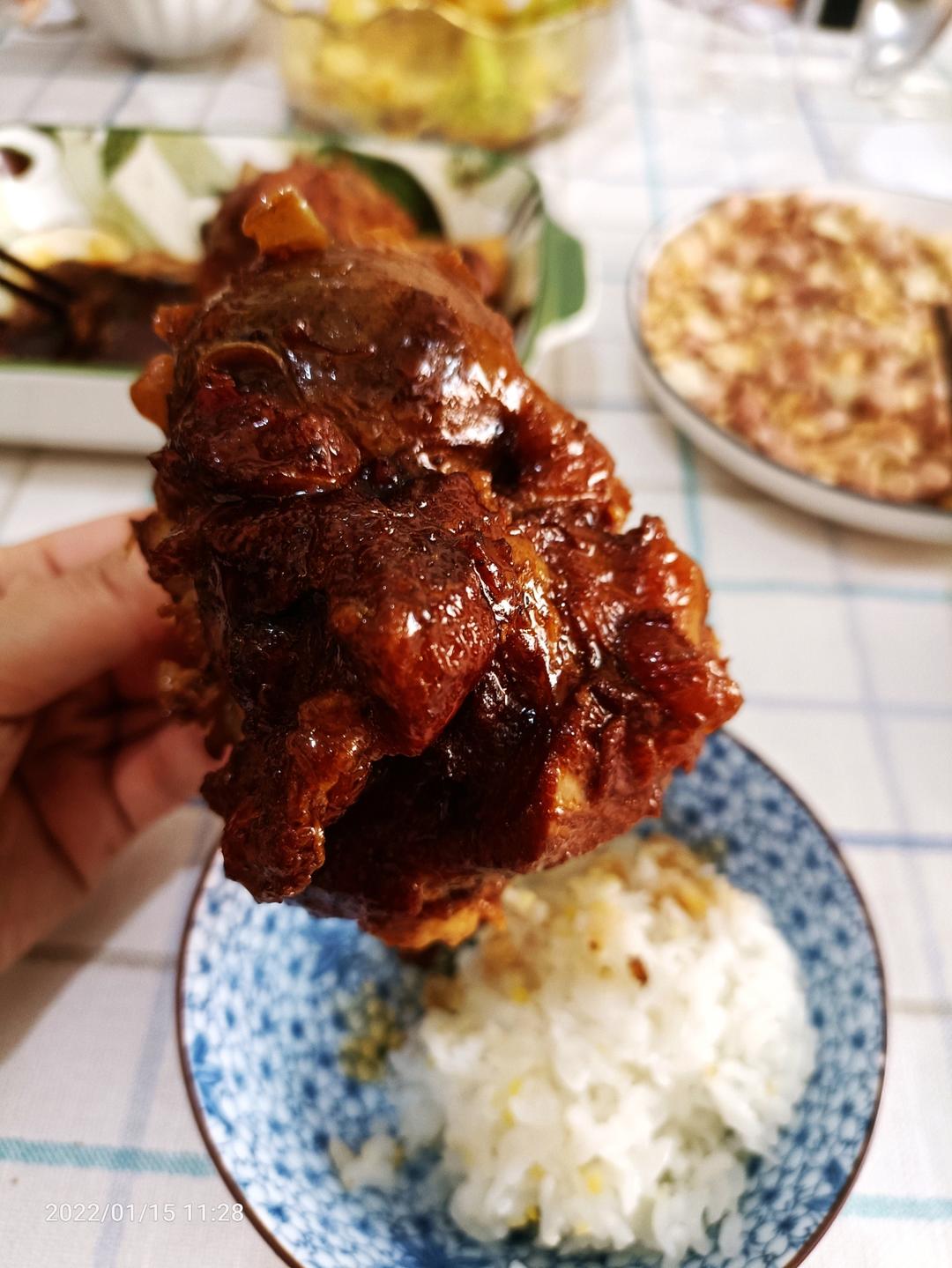 堂妈小厨——酱大棒骨