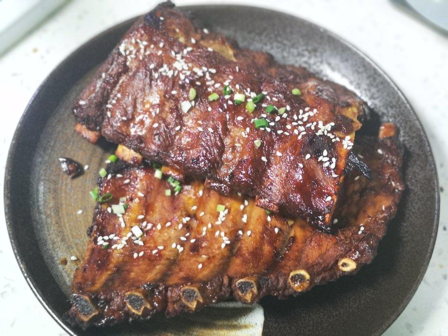 蜜汁烤肋排