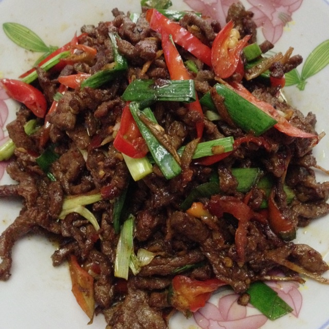 辣尖椒炒牛肉片