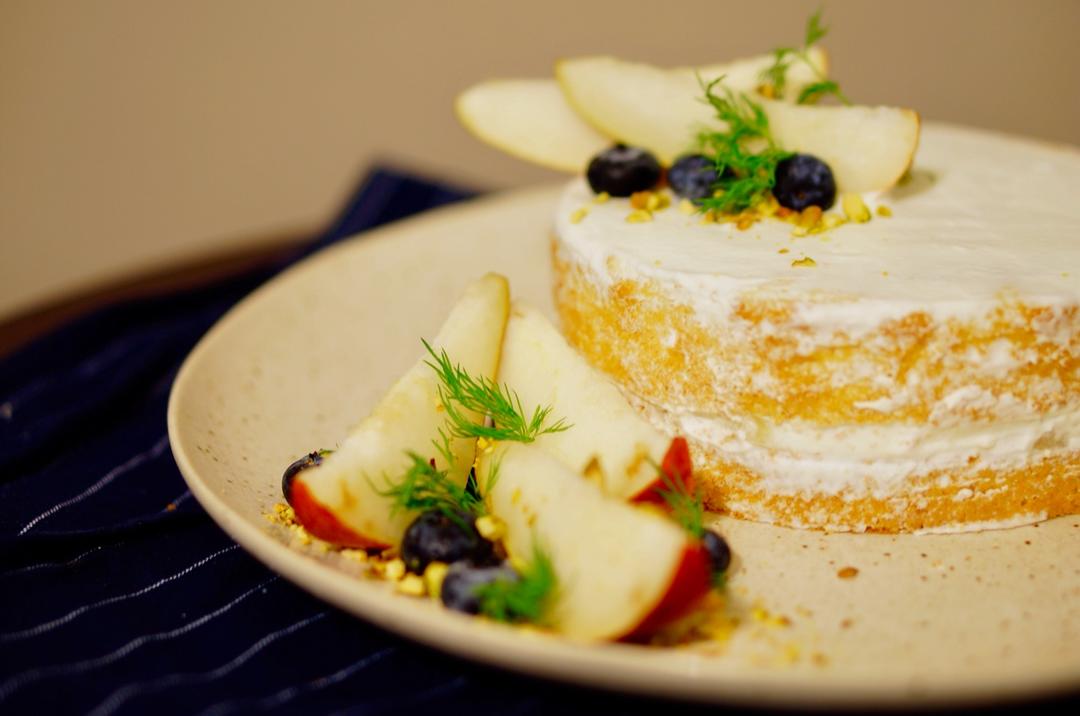 烤箱做蛋糕（戚风蛋糕的做法）