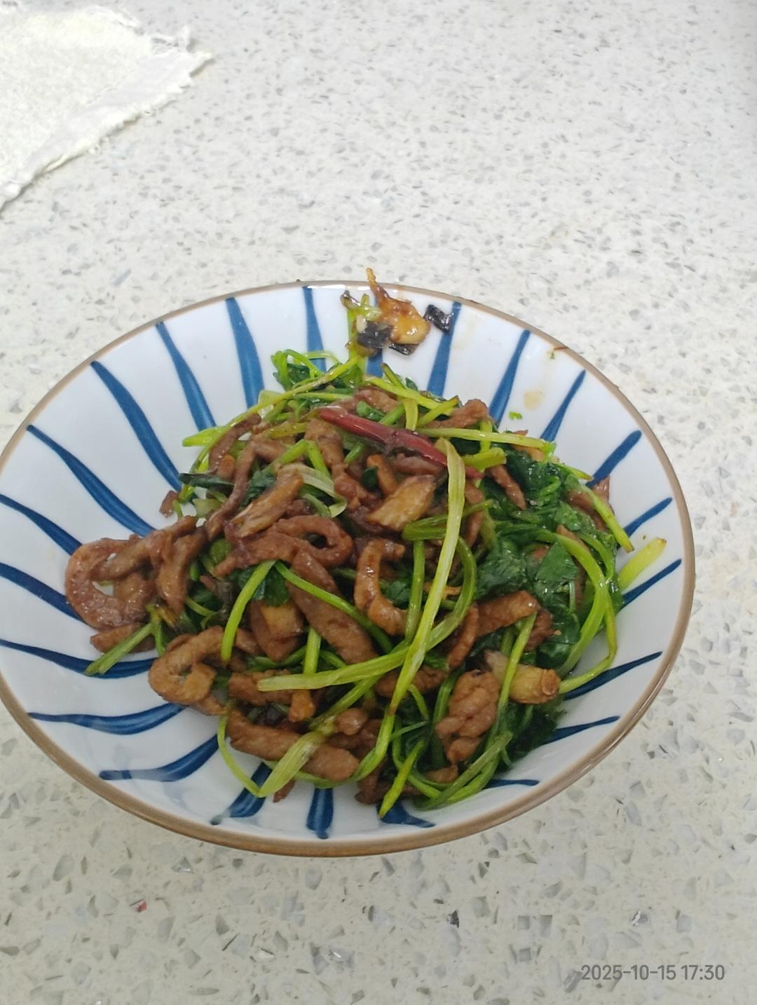 香辣肉丝（不加辣版）的做法