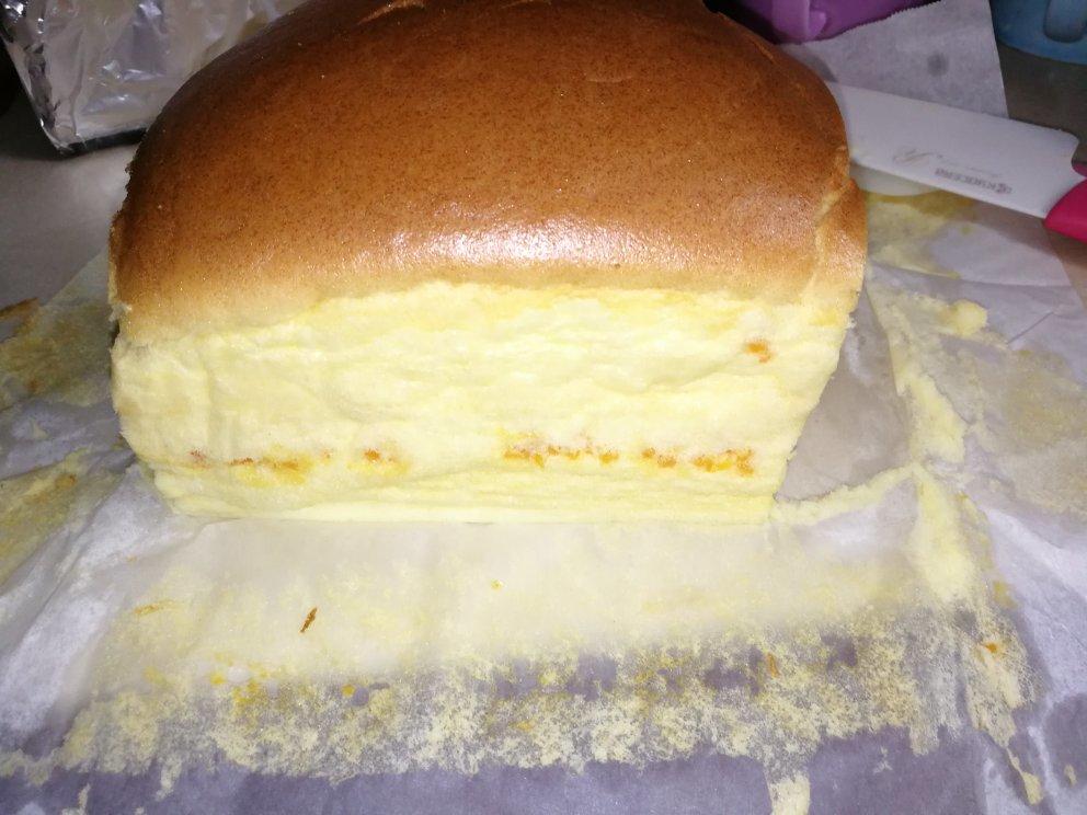 堪比柯基屁股
爆浆芝士🧀古早蛋糕