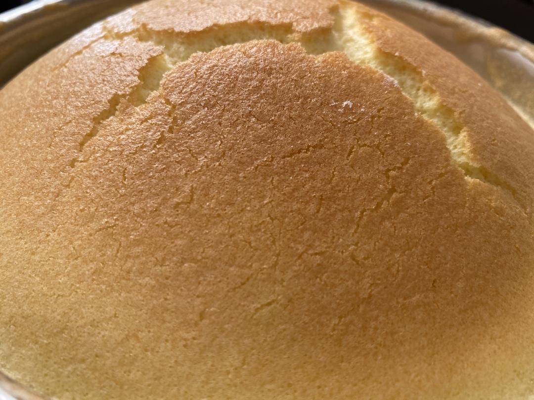 烤箱做蛋糕（戚风蛋糕的做法）